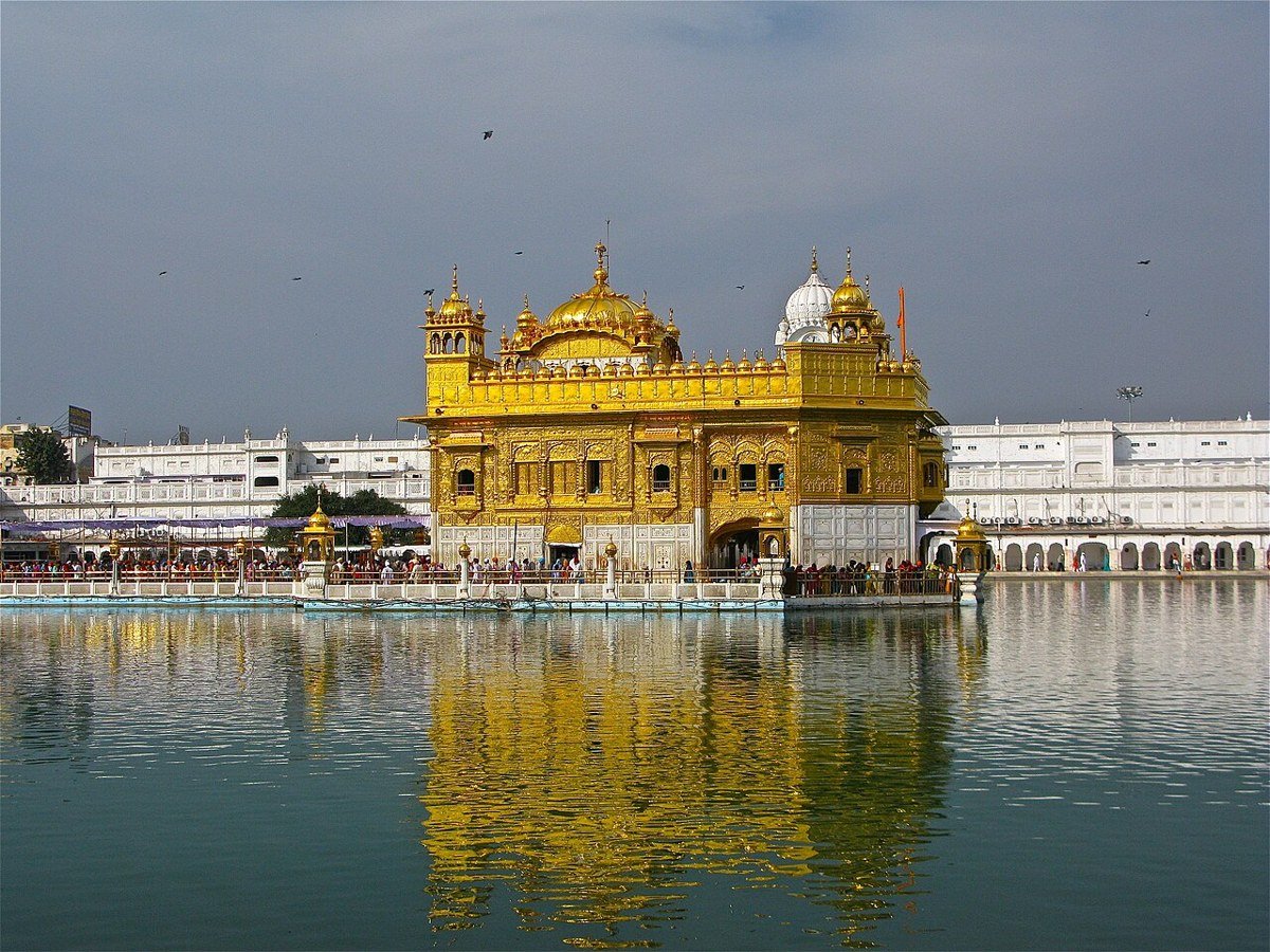 The Golden Temple reflecting in the Sarovar in Amritsar, Punjab.